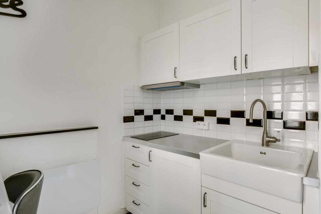Le Black And White - Trianon Appartement Versailles